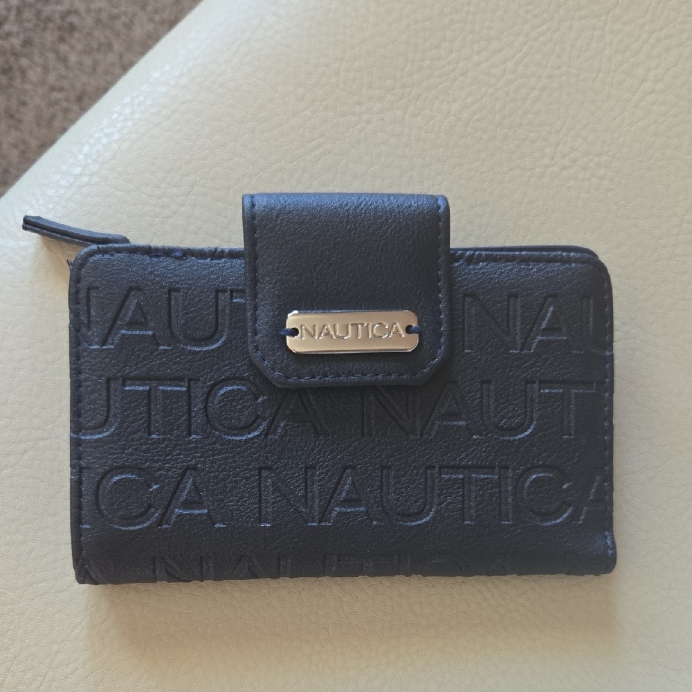 Nautica Black Embossed Logo Snap Wallet 🖤